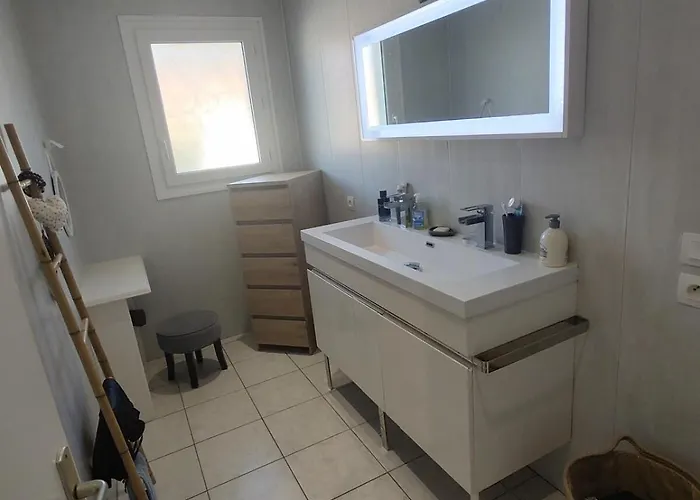 Comfortable House With Garden *