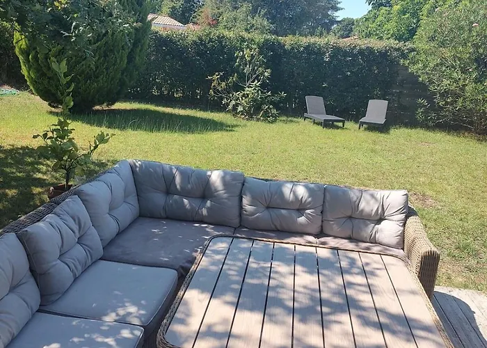 Casa de Férias Comfortable House With Garden *