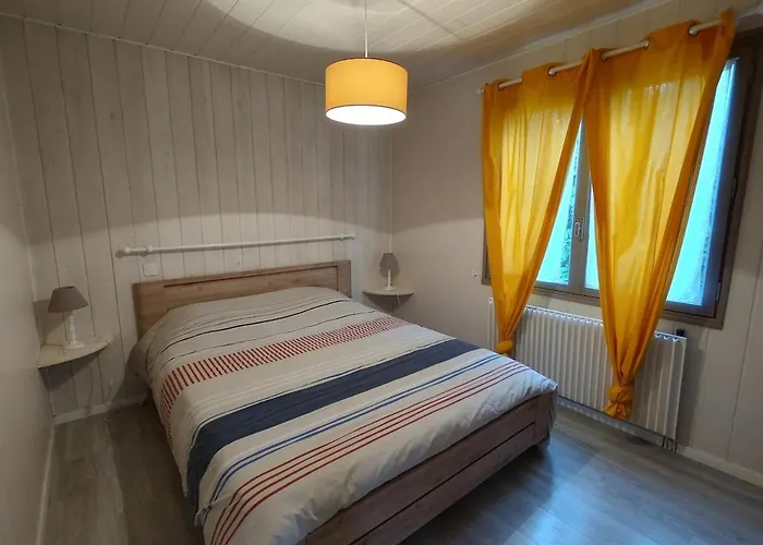 Comfortable House With Garden Feriehus La Teste-de-Buch